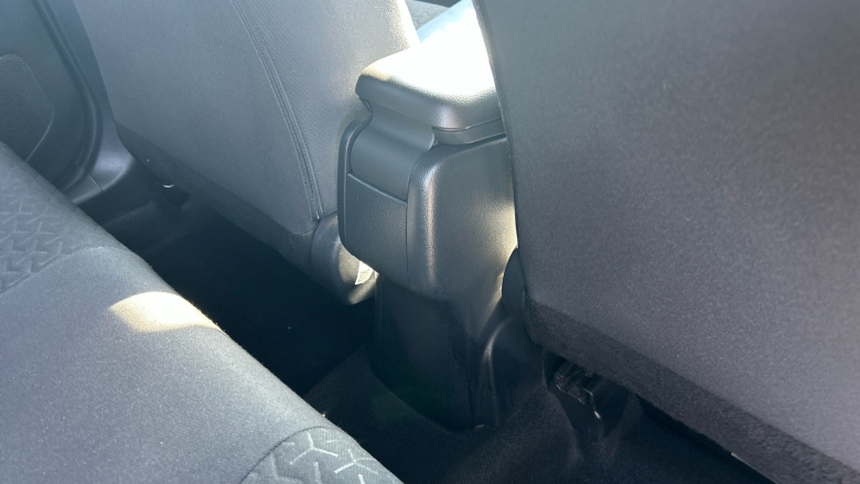 Toyota Yaris Cross 1.5 Hybrid Design 5dr CVT Hybrid Estate